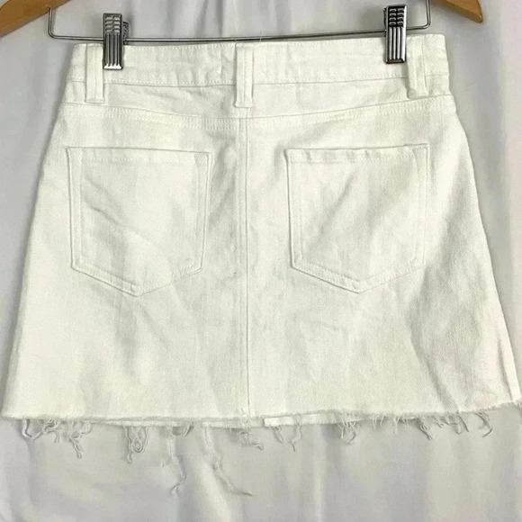 RSQ White Denim Mini Skirt Cut Off Sz 14 Girls - Picture 3 of 8